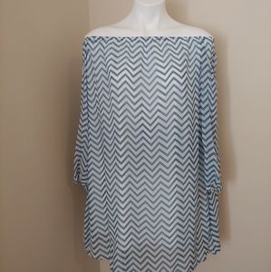 🔴 Sheer off the shoulder dress